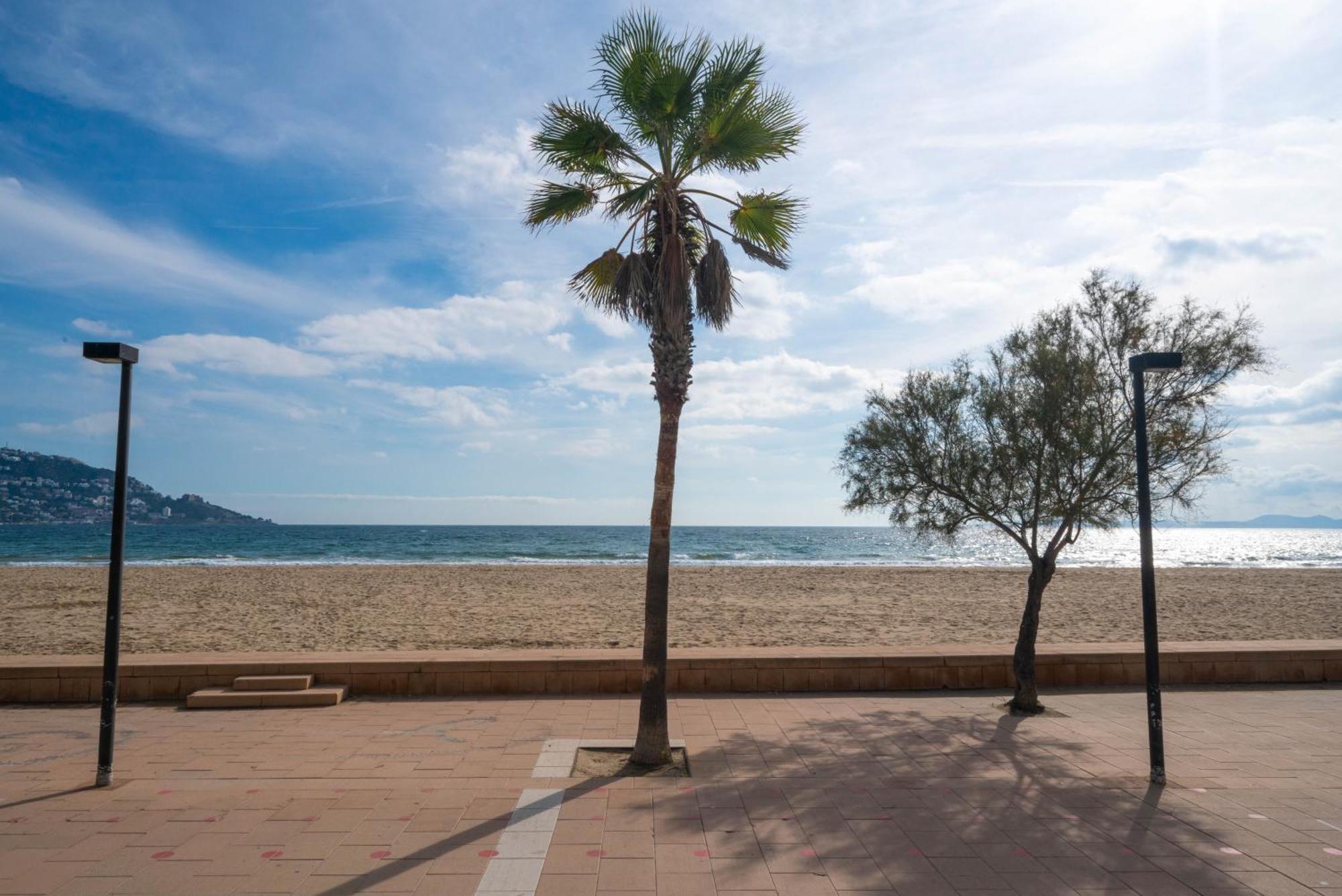Welhomy Magnifique Appartement Santa Margarida Roses Estany Kültér fotó
